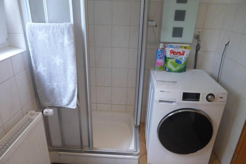Wunderschone Komplett Neu Eingerichtete Wohnung Emmerthal Exterior foto